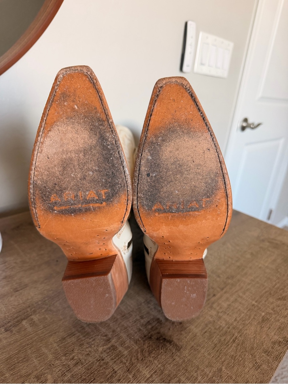 Ariat Casanova Boots - Picture 10 of 10